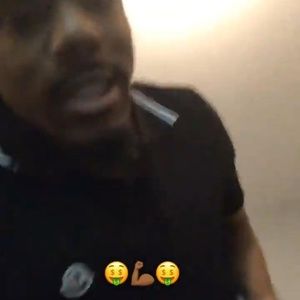 Meet your Posher, Dee